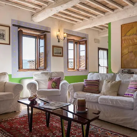 ヴィラ Castello Di Sleeps 16 Pool Air Con Tocchi