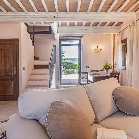 ヴィラ Castello Di Sleeps 16 Pool Air Con *
