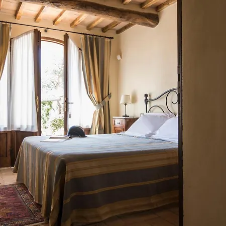 Castello Di Sleeps 16 Pool Air Con * Tocchi
